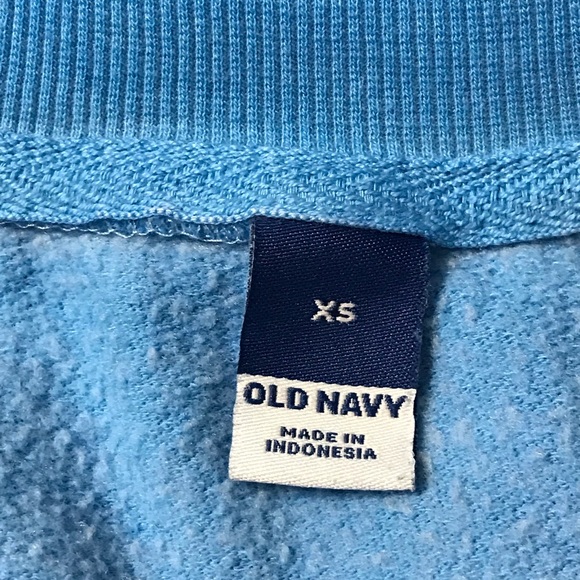 Old Navy LS Blue Pullover Sweatshirt
Crewneck Sweater Blouse
We Rise By Lifting - Picture 12 of 13